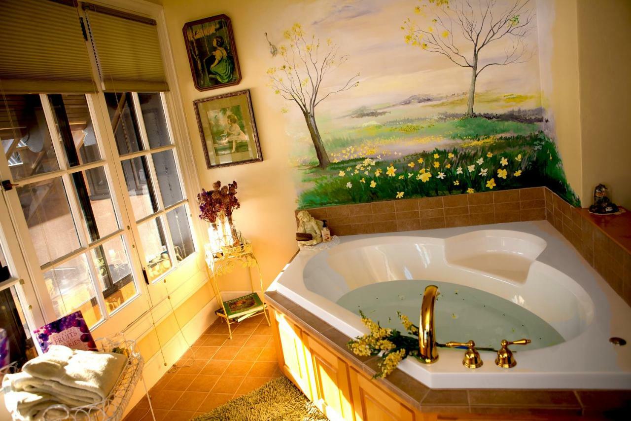 Westphal Mansion Inn Bed&Breakfast Hartford Exterior foto