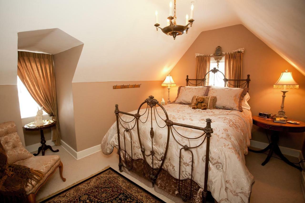 Westphal Mansion Inn Bed&Breakfast Hartford Exterior foto